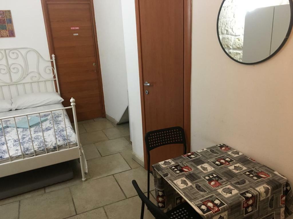 Hôtel Saint Nicholas Plaza à Bari Extérieur photo